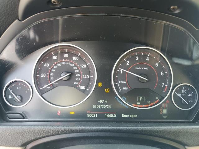 Photo 9 from auction – 2017 BMW 320 I with VIN WBA8E1G34HNU16896