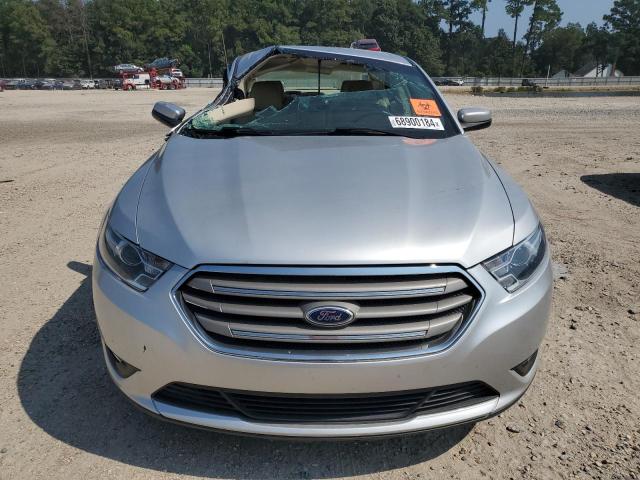 Photo 5 from auction – 2015 FORD TAURUS with VIN 1FAHP2E8XFG209485