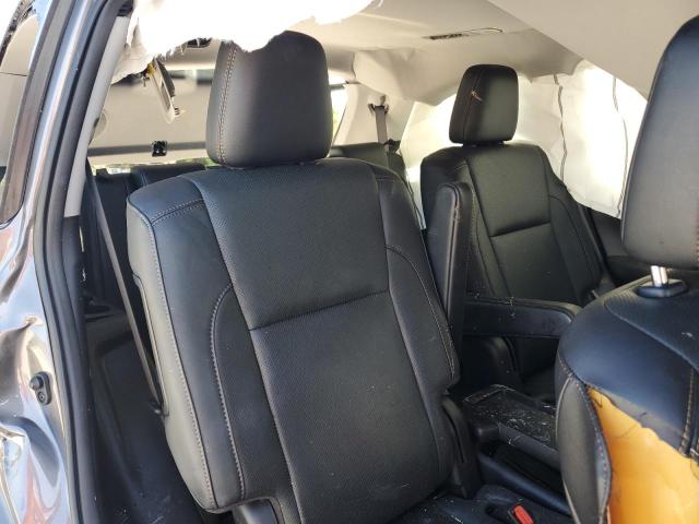 Photo 10 from auction – 2019 TOYOTA HIGHLANDER with VIN 5TDDGRFH7KS072358