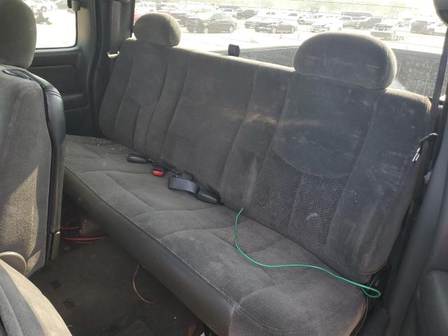 Photo 10 from auction – 2004 CHEVROLET SILVERADO with VIN 1GCEC19V74Z319883