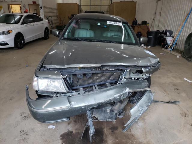 Photo 5 from auction – 2004 MERCURY GRAND MARQ with VIN 2MEFM75W24X643766