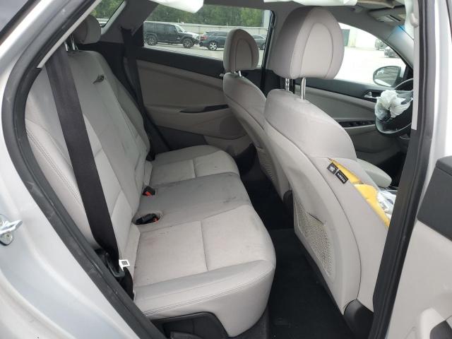 Photo 11 from auction – 2017 HYUNDAI TUCSON LIM with VIN KM8J3CA41HU373546