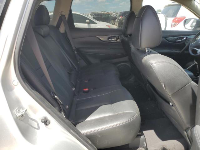 Photo 11 from auction – 2016 NISSAN ROGUE S with VIN KNMAT2MT2GP687401
