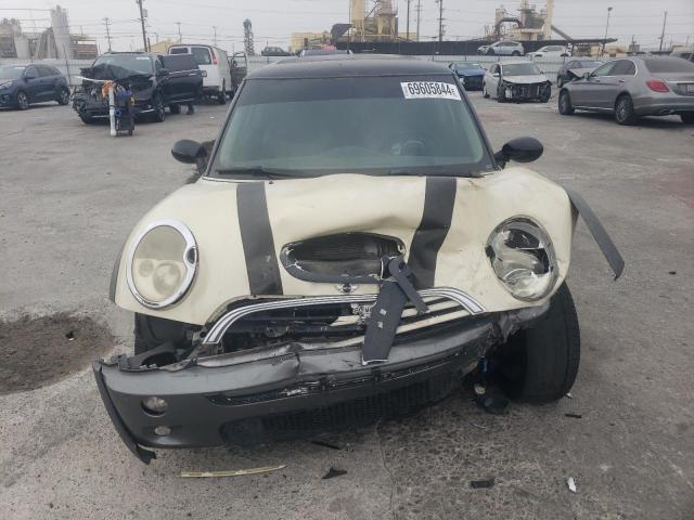 Photo 5 from auction – 2004 MINI COOPER S with VIN WMWRE33424TD76342
