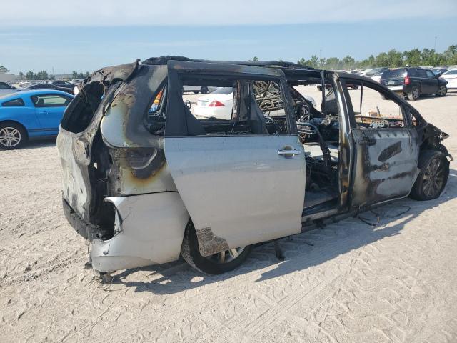Photo 3 from auction – 2012 TOYOTA SIENNA XLE with VIN 5TDYK3DC8CS250798