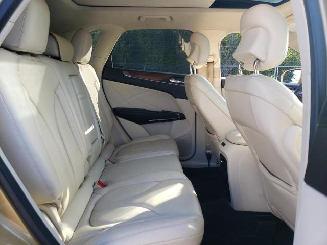 Photo 11 from auction – 2015 LINCOLN MKC with VIN 5LMCJ2A92FUJ13221