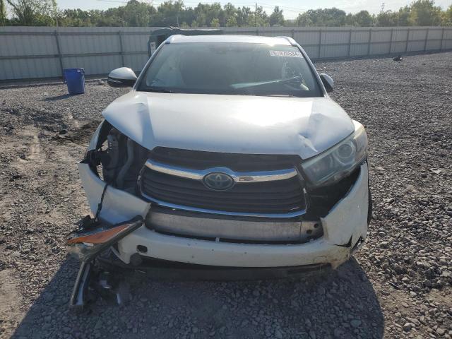 Photo 5 from auction – 2016 TOYOTA HIGHLANDER with VIN 5TDDCRFH4GS017725