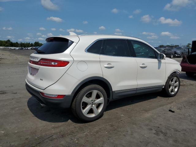 Photo 3 from auction – 2017 LINCOLN MKC PREMIE with VIN 5LMCJ1C97HUL61393