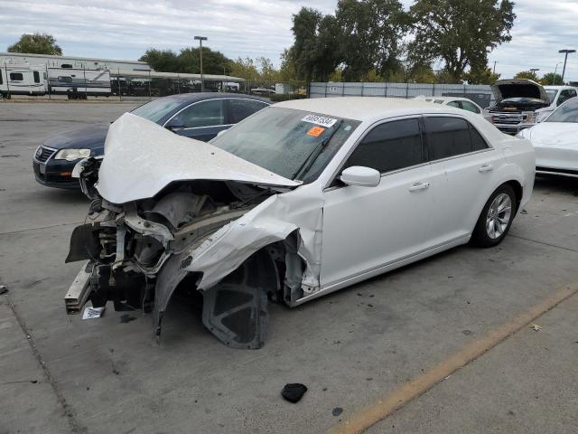 CHRYSLER 300 LIMITE 2016 with VIN 2C3CCAAG5GH224221 - Photo from auction
