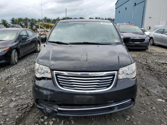 Photo 5 from auction – 2015 CHRYSLER TOWN & COU with VIN 2C4RC1BG4FR752443
