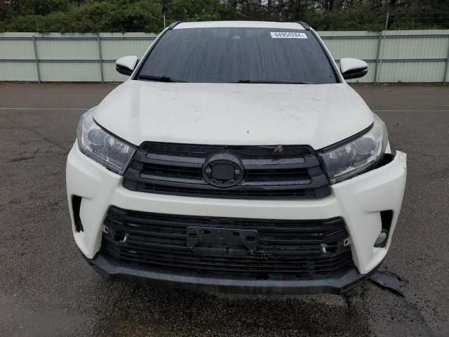 Photo 5 from auction – 2018 TOYOTA HIGHLANDER with VIN 5TDJZRFH3JS491349