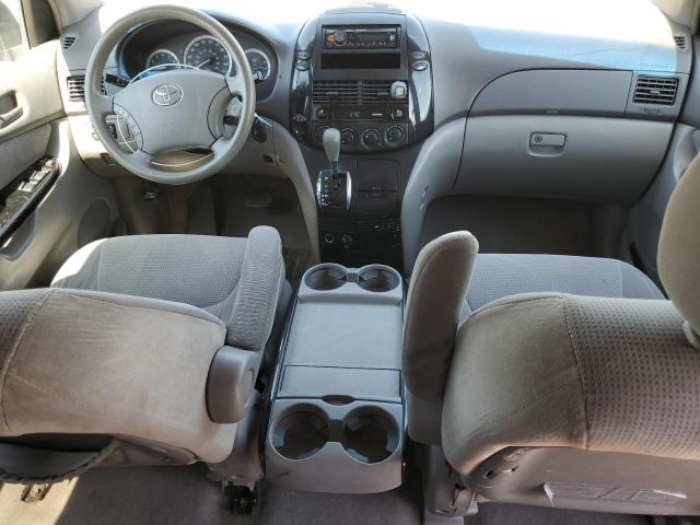 Photo 8 from auction – 2004 TOYOTA SIENNA CE with VIN 5TDZA23C14S112010