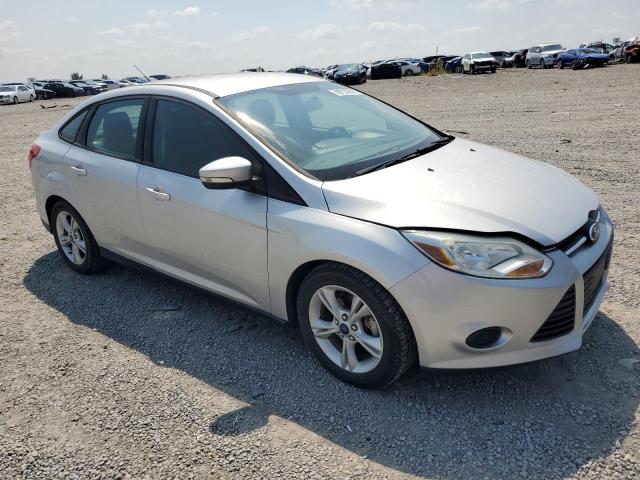 Photo 4 from auction – 2014 FORD FOCUS SE with VIN 1FADP3F23EL447604