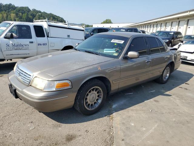 FORD CROWN VICT 2002 with VIN 2FAFP73W12X150112 - Photo from auction