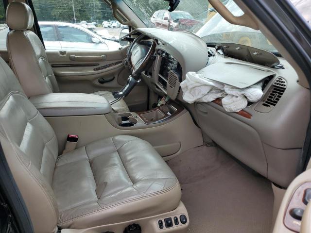 Photo 7 from auction – 2000 LINCOLN NAVIGATOR with VIN 5LMRU27A6YLJ02461