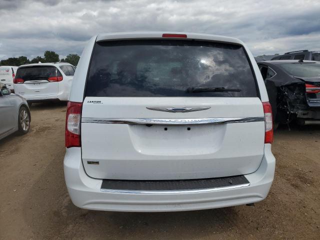 Photo 6 from auction – 2016 CHRYSLER TOWN & COU with VIN 2C4RC1BG3GR198247