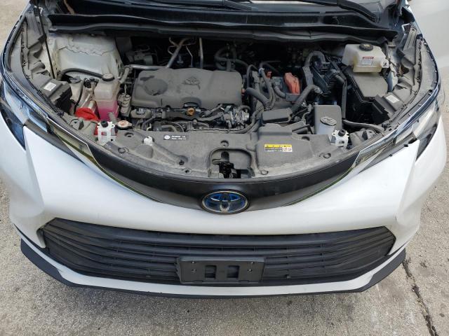 Photo 12 from auction – 2022 TOYOTA SIENNA LE with VIN 5TDKSKFC4NS072338