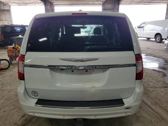 Photo 6 from auction – 2015 CHRYSLER TOWN & COU with VIN 2C4RC1CG0FR572729