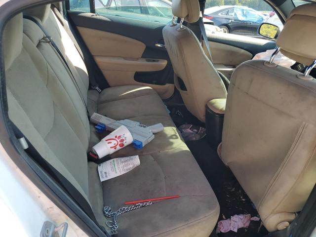 Photo 10 from auction – 2011 CHRYSLER 200 LX with VIN 1C3BC4FB7BN552928