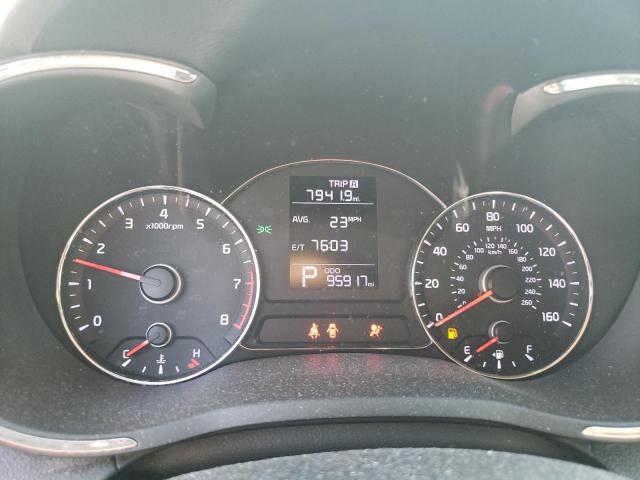 Photo 9 from auction – 2015 KIA FORTE LX with VIN KNAFX4A68F5285264