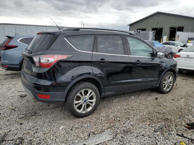Photo 3 from auction – 2017 FORD ESCAPE SE with VIN 1FMCU9GD1HUA00829