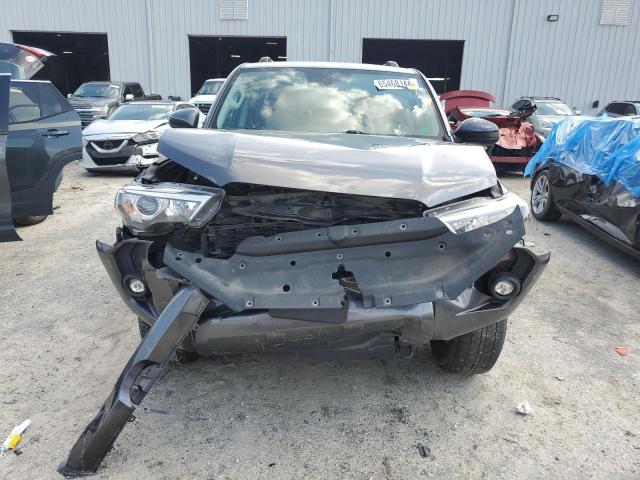 Photo 5 from auction – 2021 TOYOTA 4RUNNER SR with VIN JTEEU5JR3M5235257