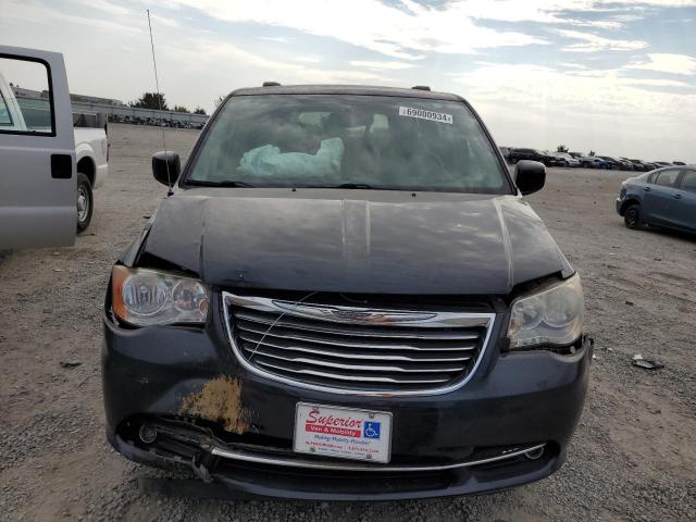 Photo 5 from auction – 2013 CHRYSLER TOWN & COU with VIN 2C4RC1BG7DR776748