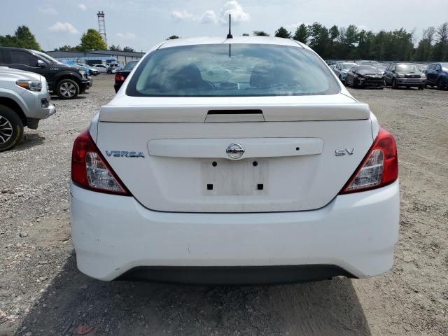 صورة رقم 6 من المزاد - 2017 NISSAN VERSA S مع VIN 3N1CN7AP1HL807115