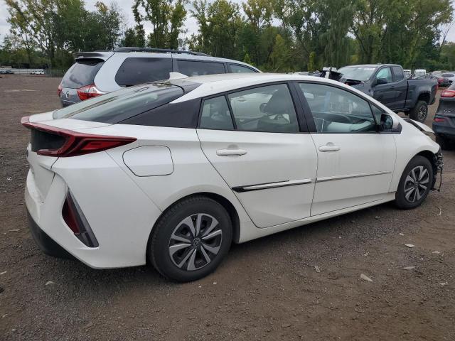 Photo 3 from auction – 2017 TOYOTA PRIUS PRIM with VIN JTDKARFP0H3032925