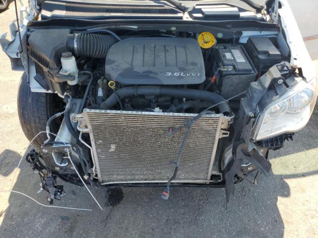 Photo 12 from auction – 2014 CHRYSLER TOWN & COU with VIN 2C4RC1BG8ER160784