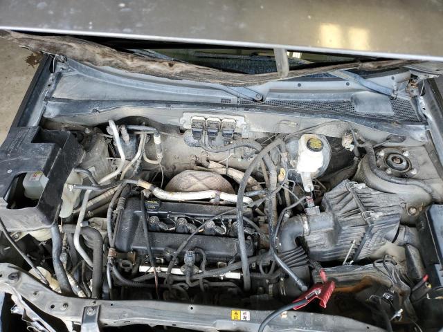Photo 12 from auction – 2005 FORD ESCAPE XLS with VIN 1FMYU92Z85DA09483