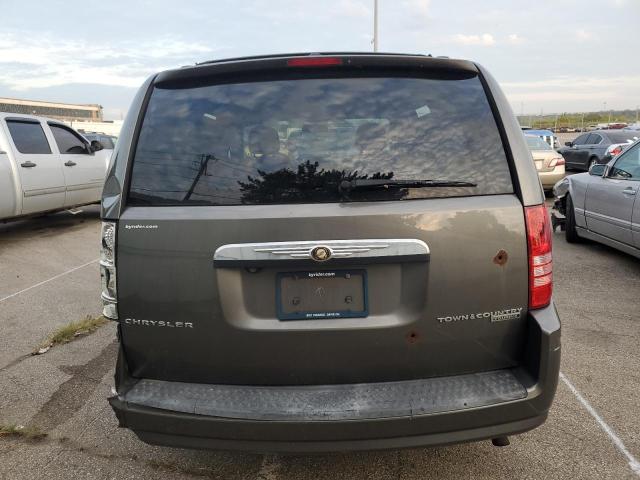 Photo 6 from auction – 2010 CHRYSLER TOWN & COU with VIN 2A4RR5D10AR351943