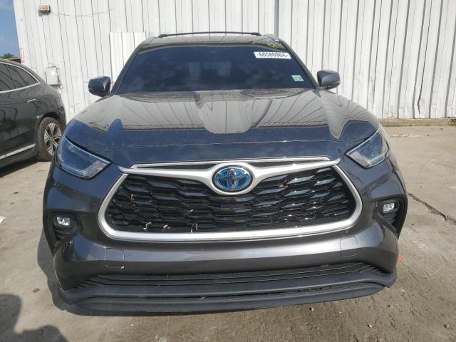 Фото 5 с аукциона – 2021 TOYOTA HIGHLANDER с VIN 5TDGBRCHXMS522698