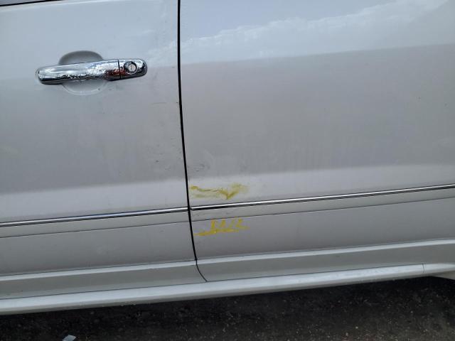 Photo 13 from auction – 2016 GMC ACADIA DEN with VIN 1GKKRTKD7GJ204867