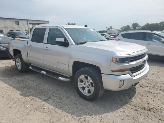 Photo 4 from auction – 2018 CHEVROLET SILVERADO with VIN 3GCUKREC2JG622969