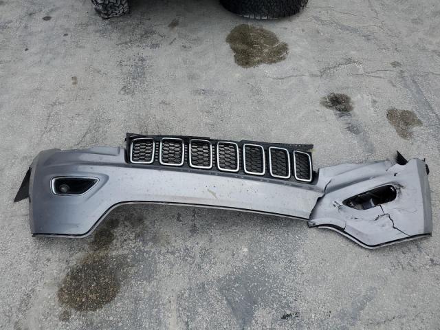Photo 13 from auction – 2019 JEEP GRAND CHER with VIN 1C4RJEBG8KC656573
