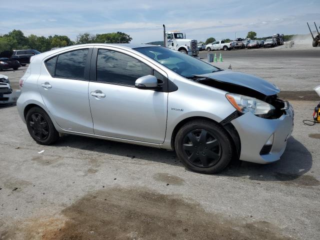 Photo 4 from auction – 2013 TOYOTA PRIUS C with VIN JTDKDTB38D1537849