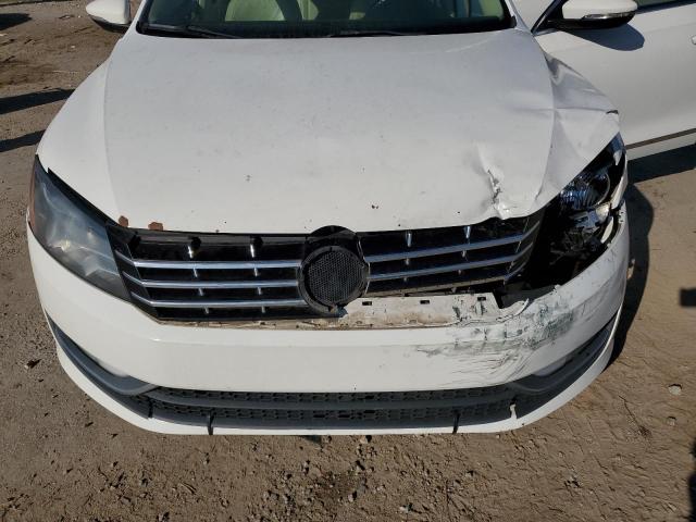 Photo 11 from auction – 2012 VOLKSWAGEN PASSAT SEL with VIN 1VWCH7A3XCC101005