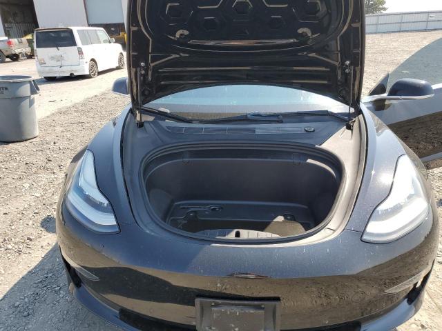 Photo 11 from auction – 2018 TESLA MODEL 3 with VIN 5YJ3E1EB2JF149169