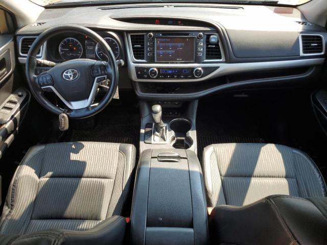 Photo 8 from auction – 2018 TOYOTA HIGHLANDER with VIN 5TDBZRFH5JS811002