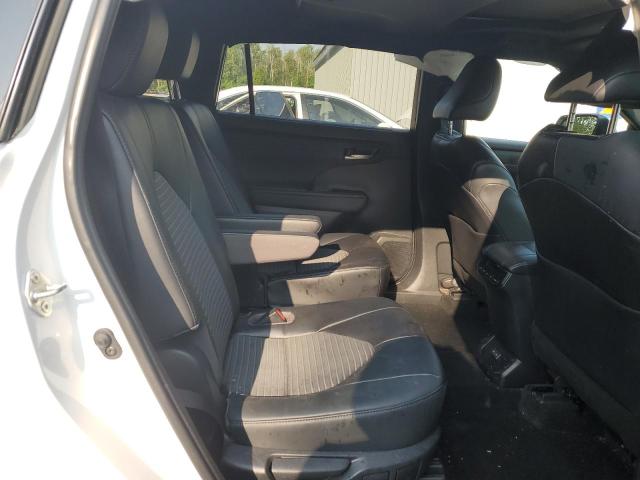 Photo 11 from auction – 2023 TOYOTA HIGHLANDER with VIN 5TDKDRBH8PS504680