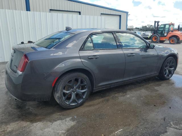 Photo 3 from auction – 2023 CHRYSLER 300 S with VIN 2C3CCABG8PH585182