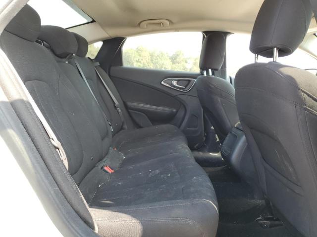 Photo 10 from auction – 2015 CHRYSLER 200 LIMITE with VIN 1C3CCCAB7FN638459