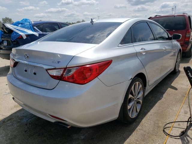 Photo 3 from auction – 2013 HYUNDAI SONATA SE with VIN 5NPEC4ABXDH763799
