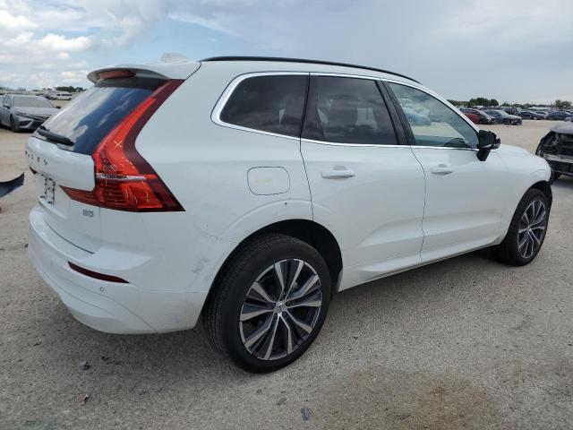 Photo 3 from auction – 2022 VOLVO XC60 B5 MO with VIN YV4L12DK9N1046037