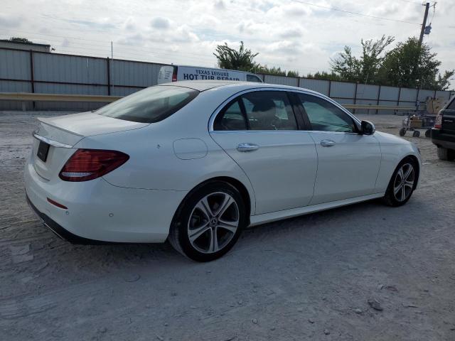 Photo 3 from auction – 2019 MERCEDES-BENZ E 300 with VIN WDDZF4JB2KA525237