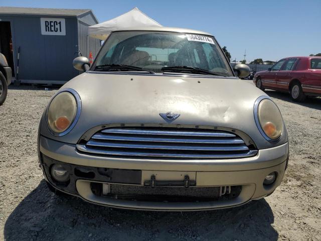 Photo 5 from auction – 2008 MINI COOPER with VIN WMWMF33558TU67141