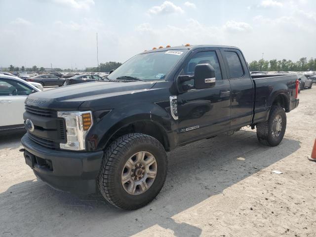 Photo 1 from auction – 2018 FORD F350 SUPER with VIN 1FT8X3BTXJEB67395