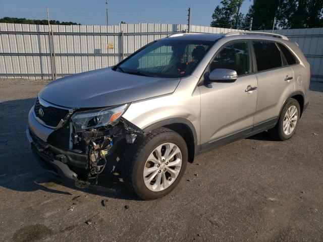 KIA SORENTO EX 2015 with VIN 5XYKU4A79FG649072 - Photo from auction