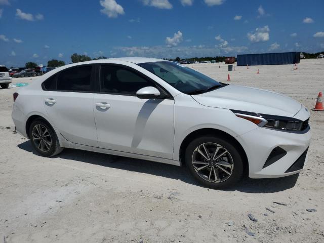 Photo 4 from auction – 2023 KIA FORTE LX with VIN 3KPF24AD4PE588399